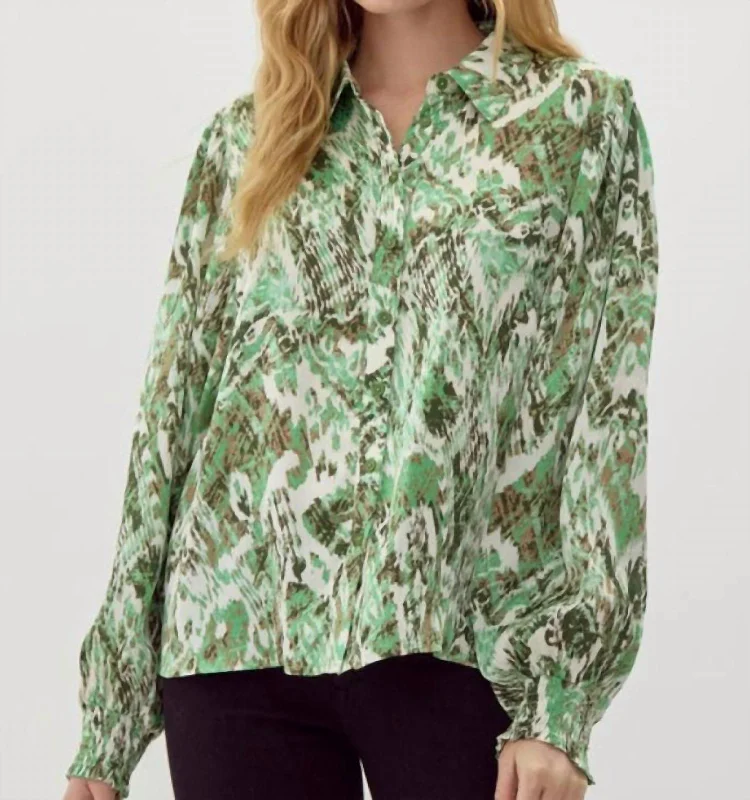 Feeling Good Top In Green Vintage Charm