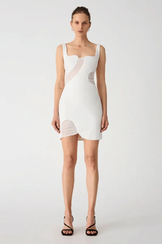 Lupita Mini Dress Ivory Casual Chic