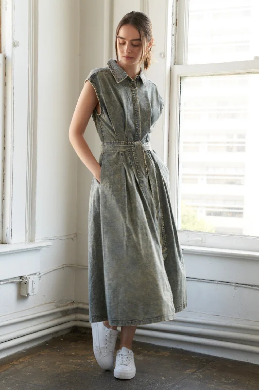 SUNSHINE SQUEEZE DENIM MIDI DRESS Everyday Wear