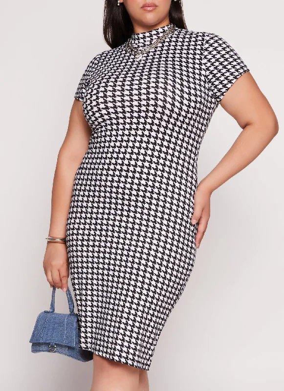 Plus Size Houndstooth T Shirt Dress Trendy Attire For Her