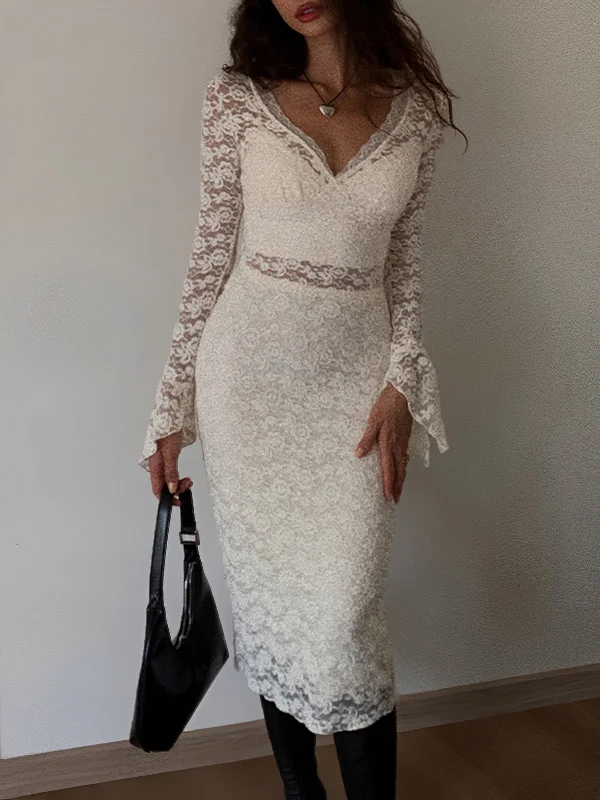 BerryBetty - Floral Lace Long Sleeve Plunge Midi Dress Limited Edition