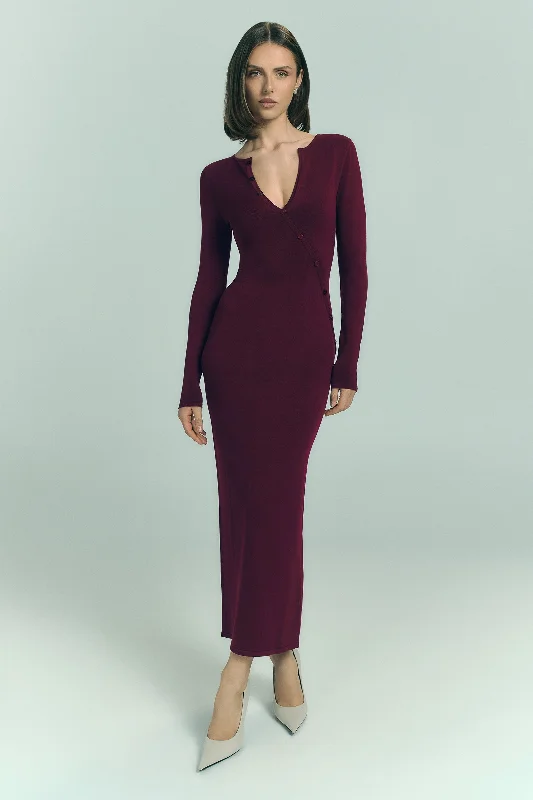 Maria Long Sleeve Buttoned Knit Maxi Dress - Plum Chic Outfits