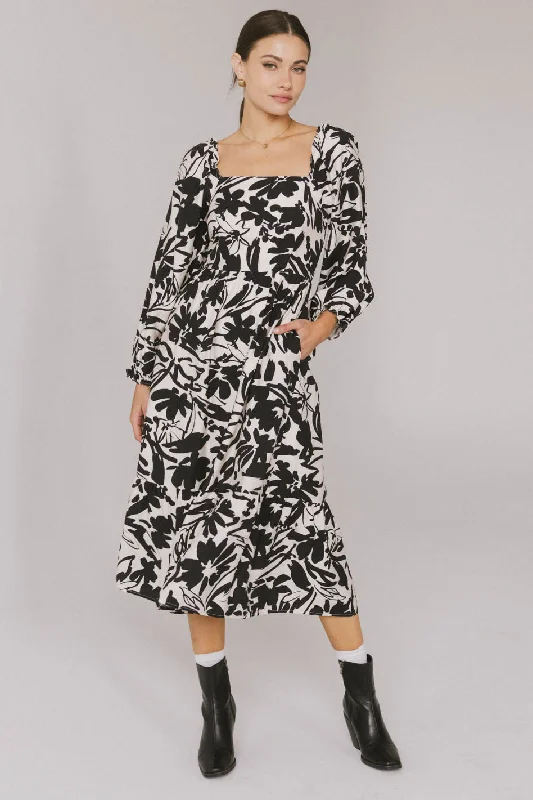 Soren Midi Dress in Black Last Chance Sale