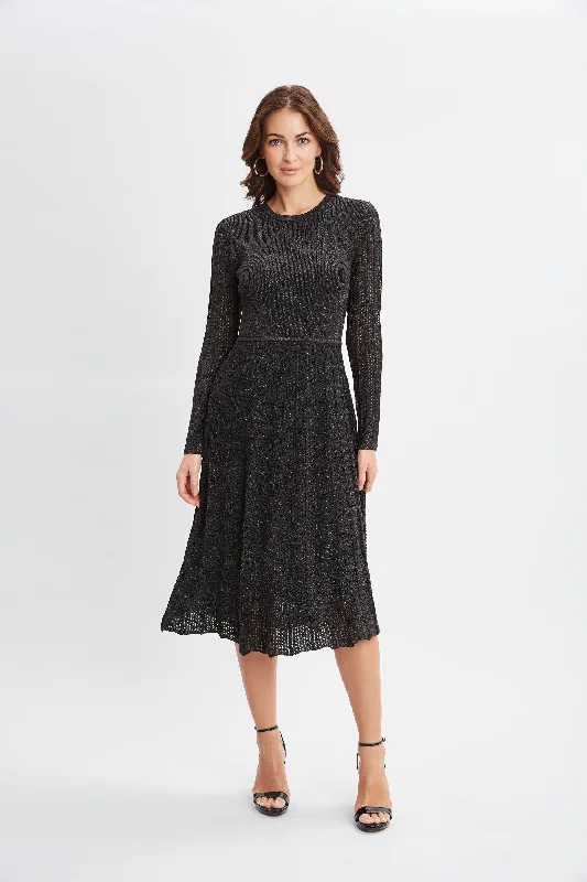 Lurex Flare Sweater Dress Score Big On Glamorous Red - Carpet Styles