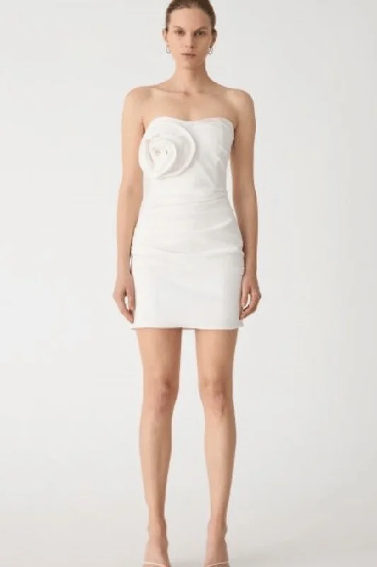 Mercedes Dress Ivory Effortless Comfort