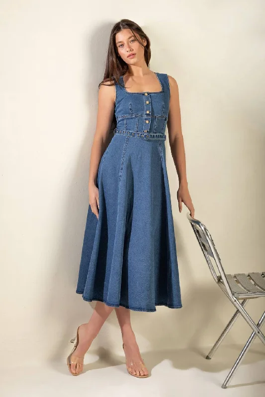 POSH VISION DENIM MIDI DRESS Fashionista Favorites