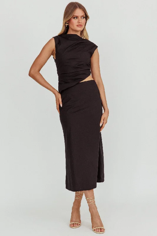 Lorely Boat Neck Cut Out Midi Dress Black Find Your Unique Flair