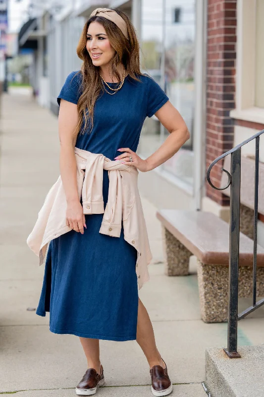 Vintage Side Slit Midi Tee Dress Trendy Street Style Attire