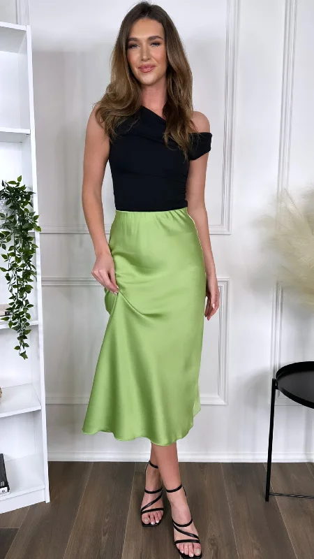 Yaella Light Green Midi Skirt Vintage Elegance