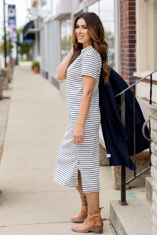 Striped Side Slit Short Sleeve Midi Dress Urban Femme Streetwear