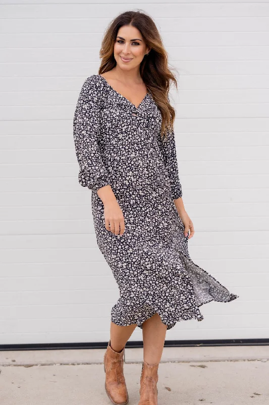 Classic Blossoms Twist Top Midi Dress Imeless Style