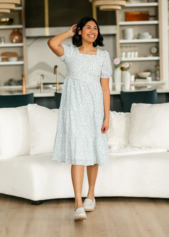 Square Neck Blue Floral Short Sleeve Midi Dress Lighten Up With Nordic Styles