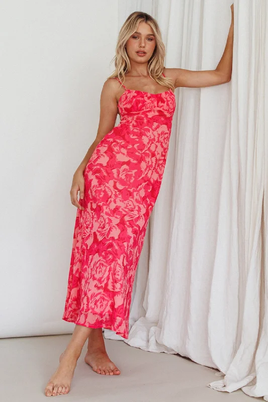 Nerida Twist Back Maxi Dress Swirl Pink Classic Appeal