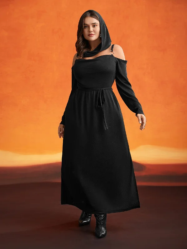 Obsidian Side Slit Accents Maxi Dress Trend Alert