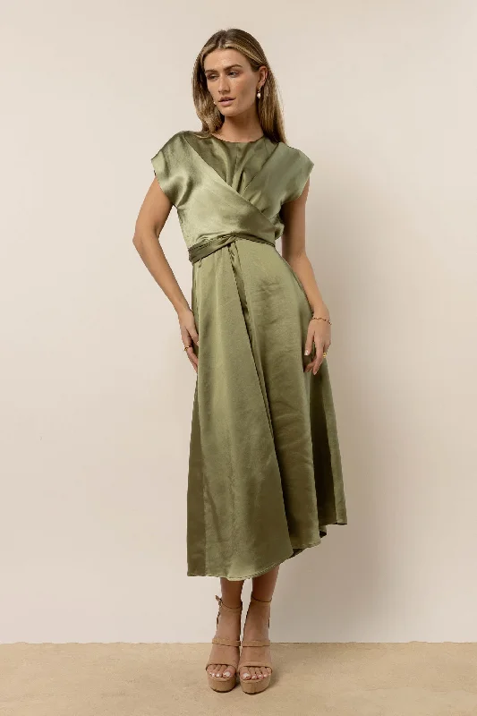 Rosalind Midi Dress in Moss Hollywood Glam Award - Show Style