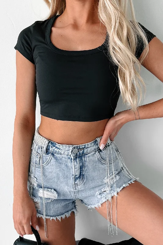 Gym Dates Short Sleeve Scoop Neck Crop Top (Black) Hot Trends