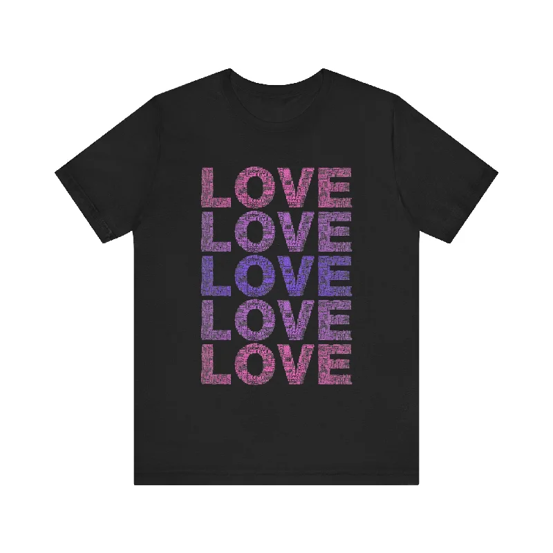 Love Printed Unisex T-Shirt Fashion Forward