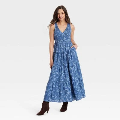 New - Women's Tiered Maxi A-Line Dress - Universal Thread Blue Floral S Save Big