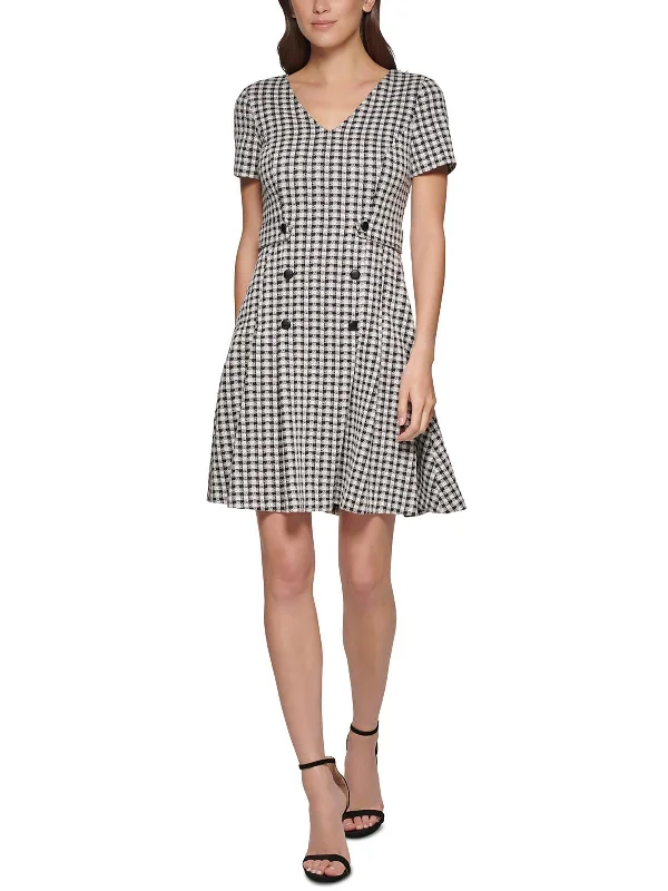 Petites Womens Checkered Gingham Fit & Flare Dress Trend Setting Wardrobe