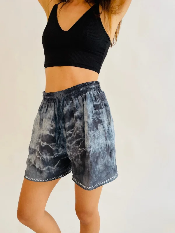 Breezy Summer Shorts -Grey Trend Alert