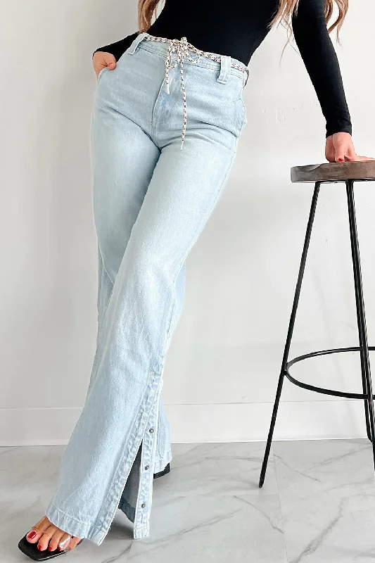 Had It All High Rise 90s Kancan Flare Jeans (Light) Sophisticated Cut