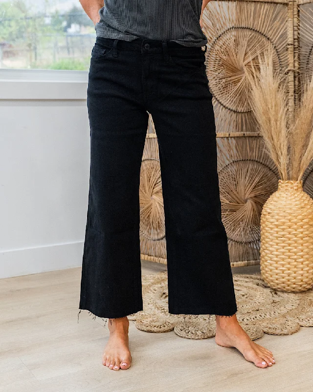 Vervet Skye Wide Leg Non Distressed Crop Jeans - Black Summer Essentials